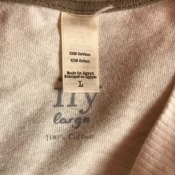 ✳️Cliché Tee - Picture 3 of 4